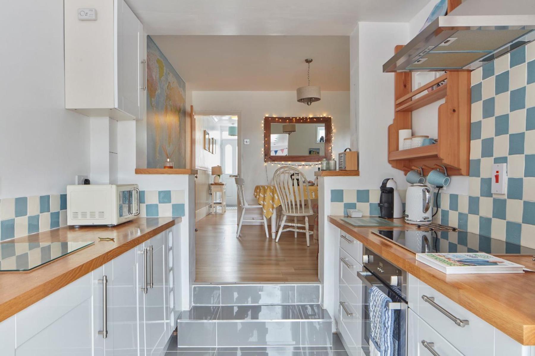 Spacious Coastal Cottage Close To Beach - Bailey Cottage 딜 외부 사진