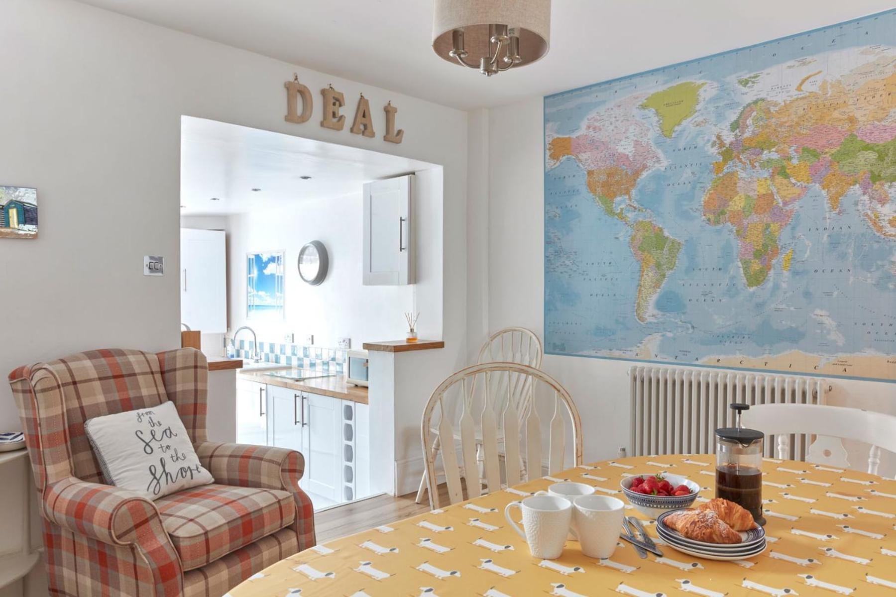 Spacious Coastal Cottage Close To Beach - Bailey Cottage 딜 외부 사진